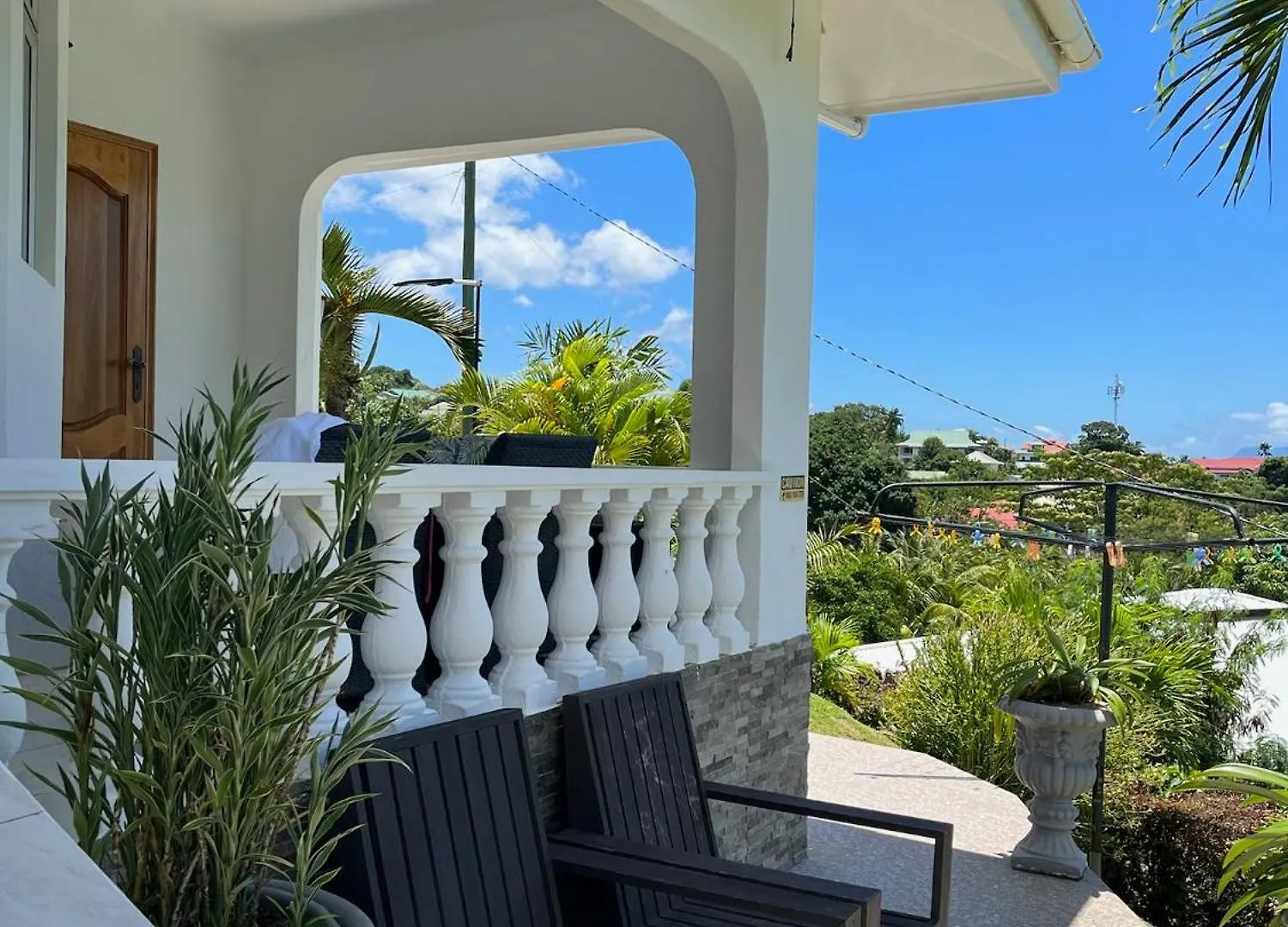 360 Degrees Villa Victoria