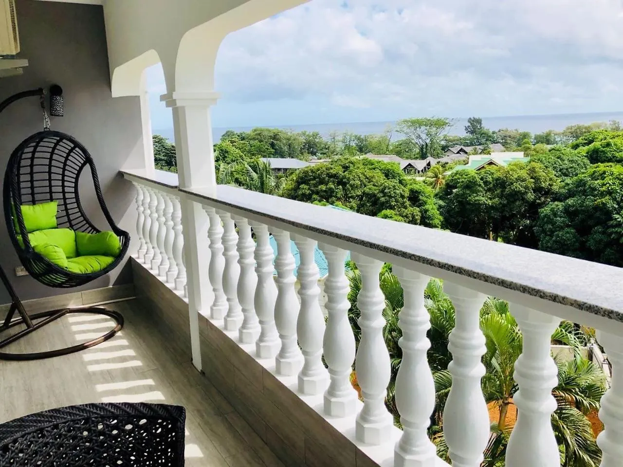 360 Degrees Villa Victoria 0*,  Seychelles