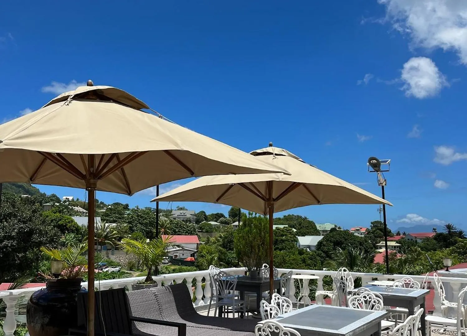 360 Degrees Villa Victoria