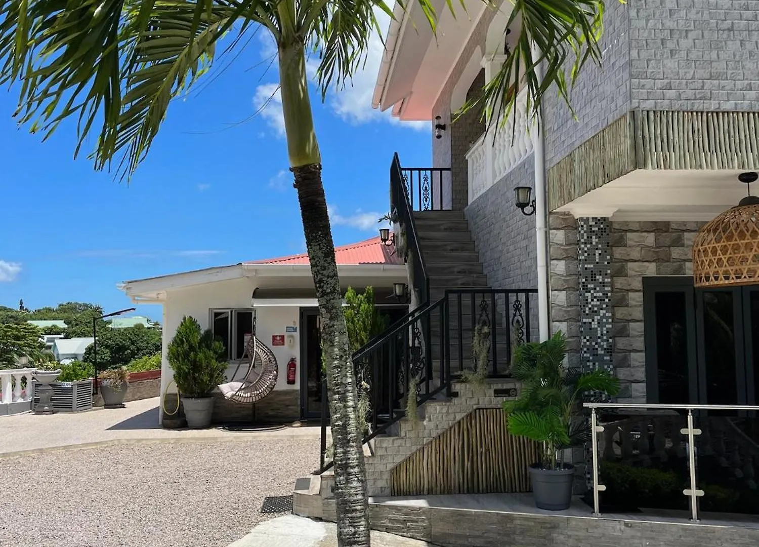 360 Degrees Villa Victoria