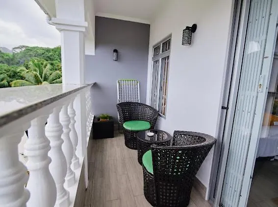 360 Degrees Villa Victoria 0*,