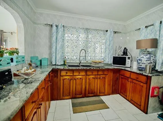 360 Degrees Villa Victoria
